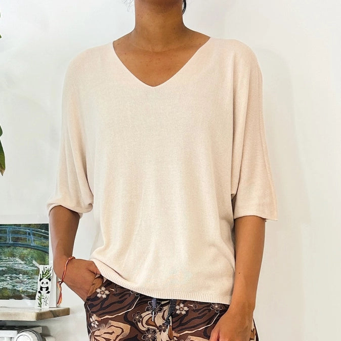 Essential 3/4 bat sleeve sweater