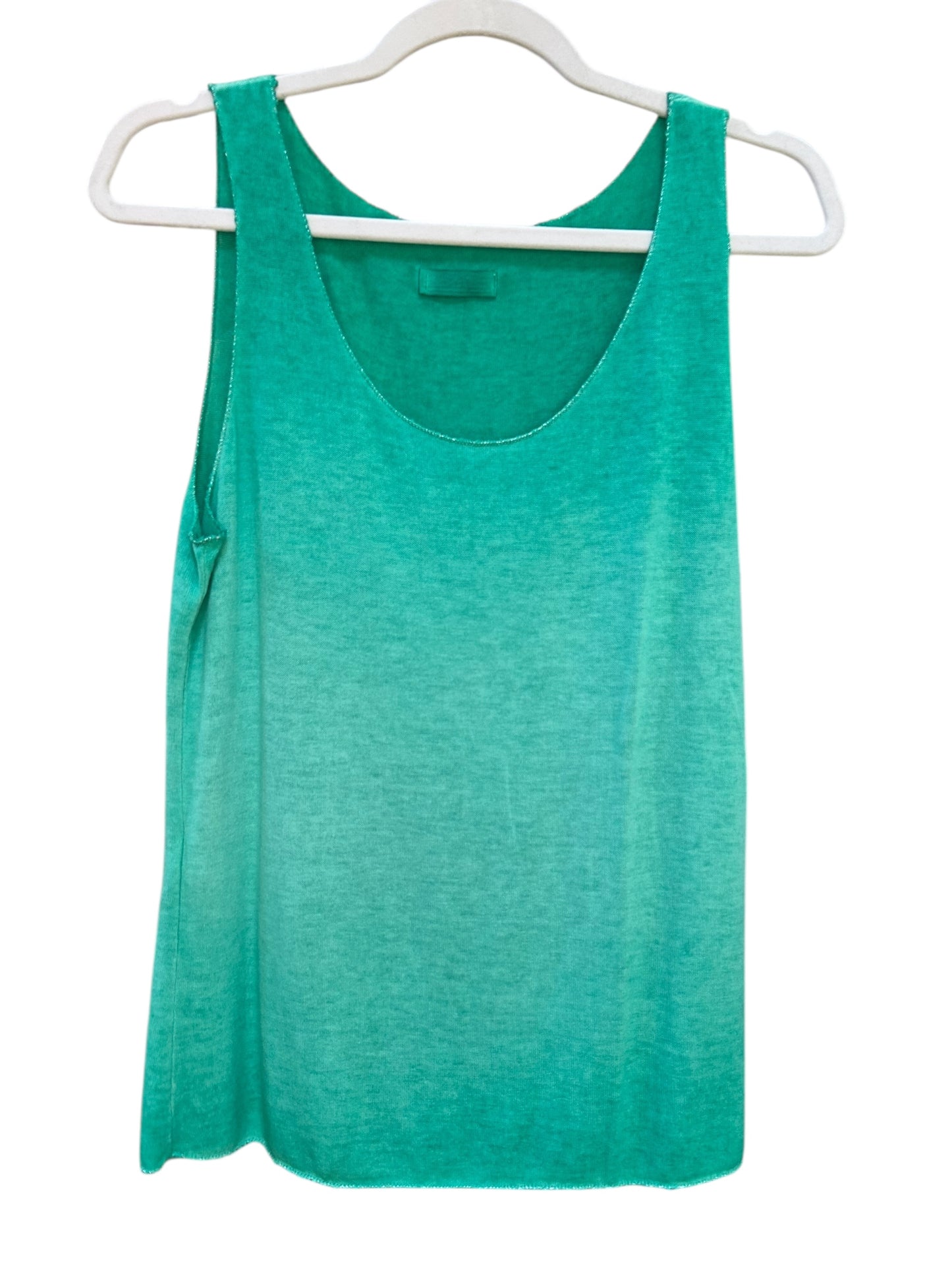 Summer tank top with silver accent