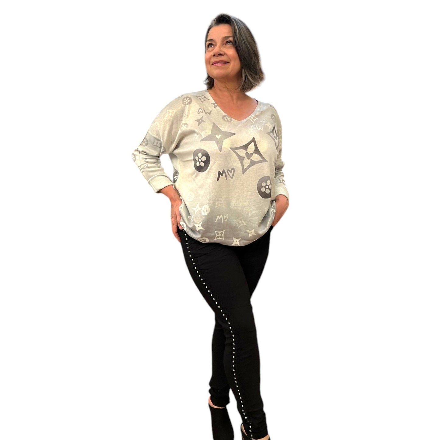 Lightweight fine knit printed top