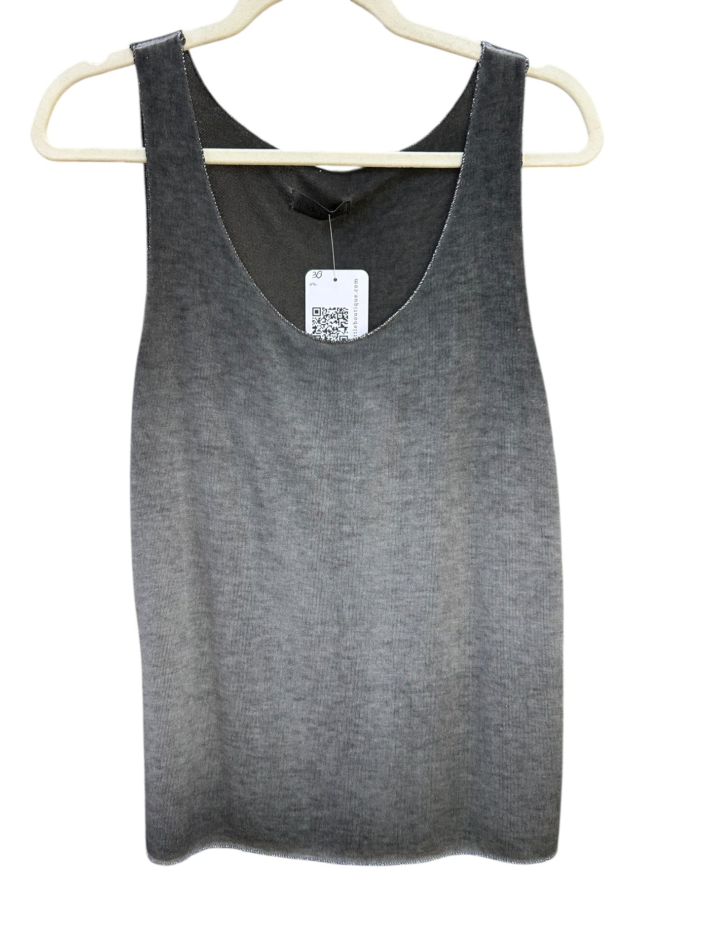 Summer tank top with silver accent