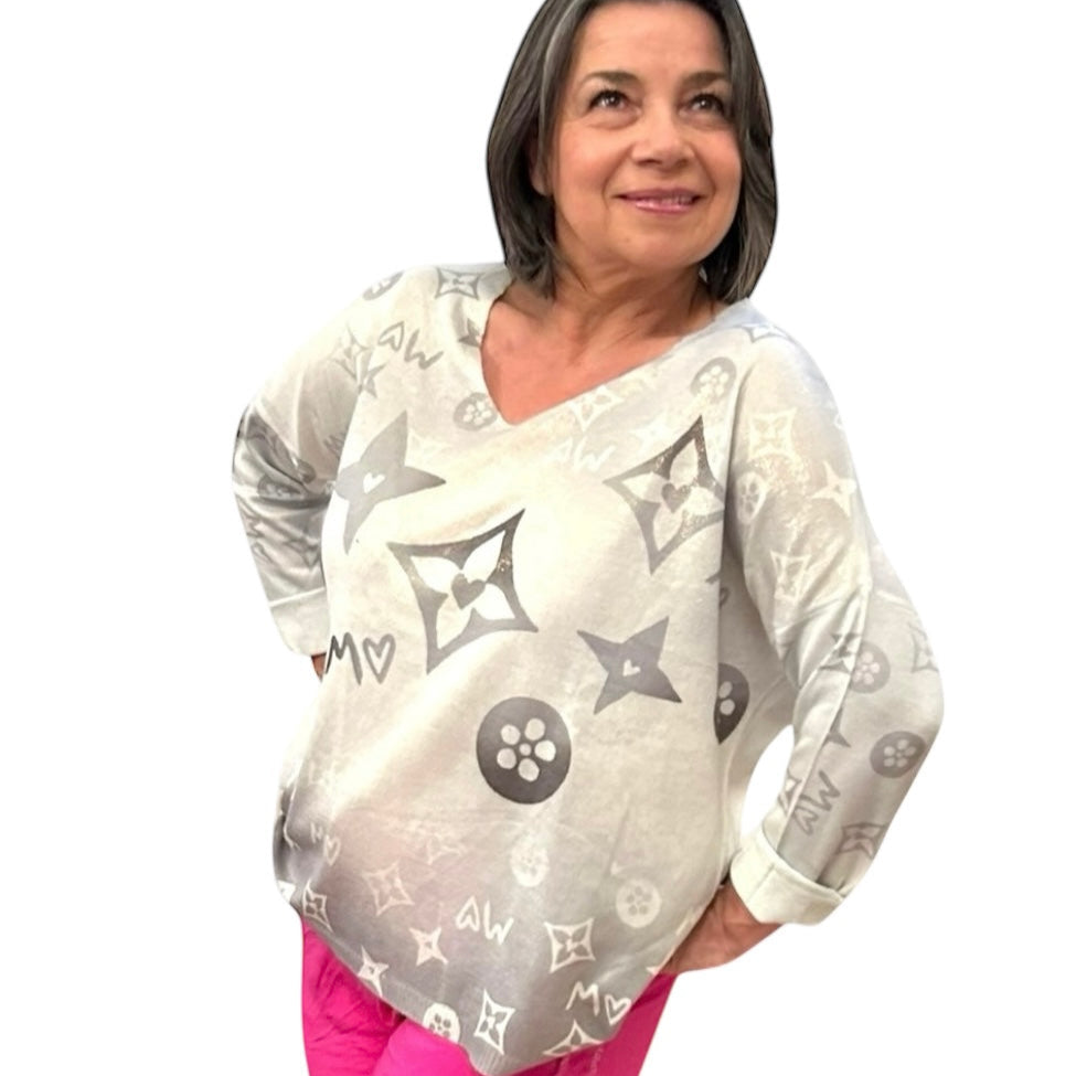Lightweight fine knit printed top