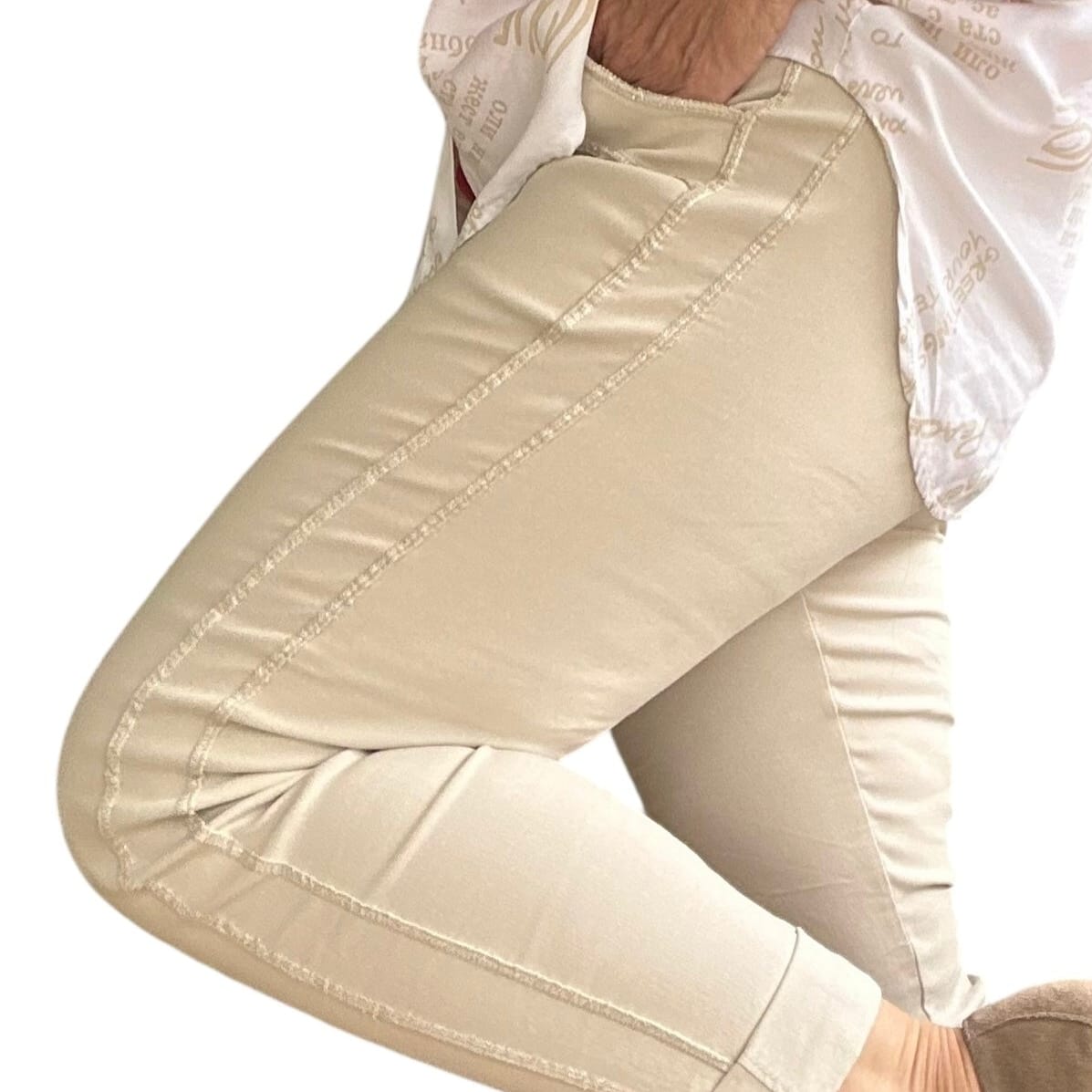 Italian Magic Pants With a Subtle Chic Glam Side Panel Italian Magic Pants With a Subtle Chic Glam Side Panel
