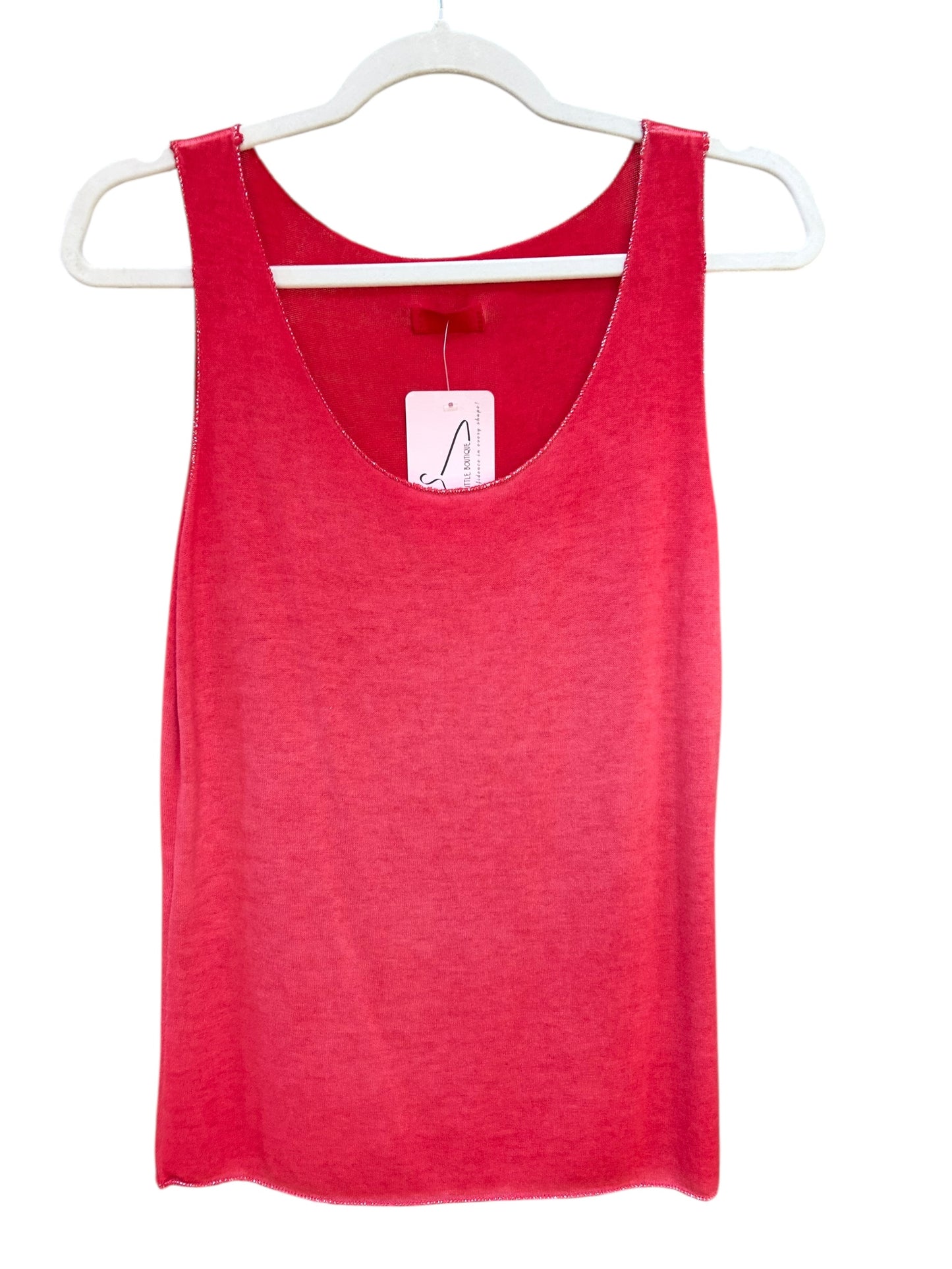 Summer tank top with silver accent