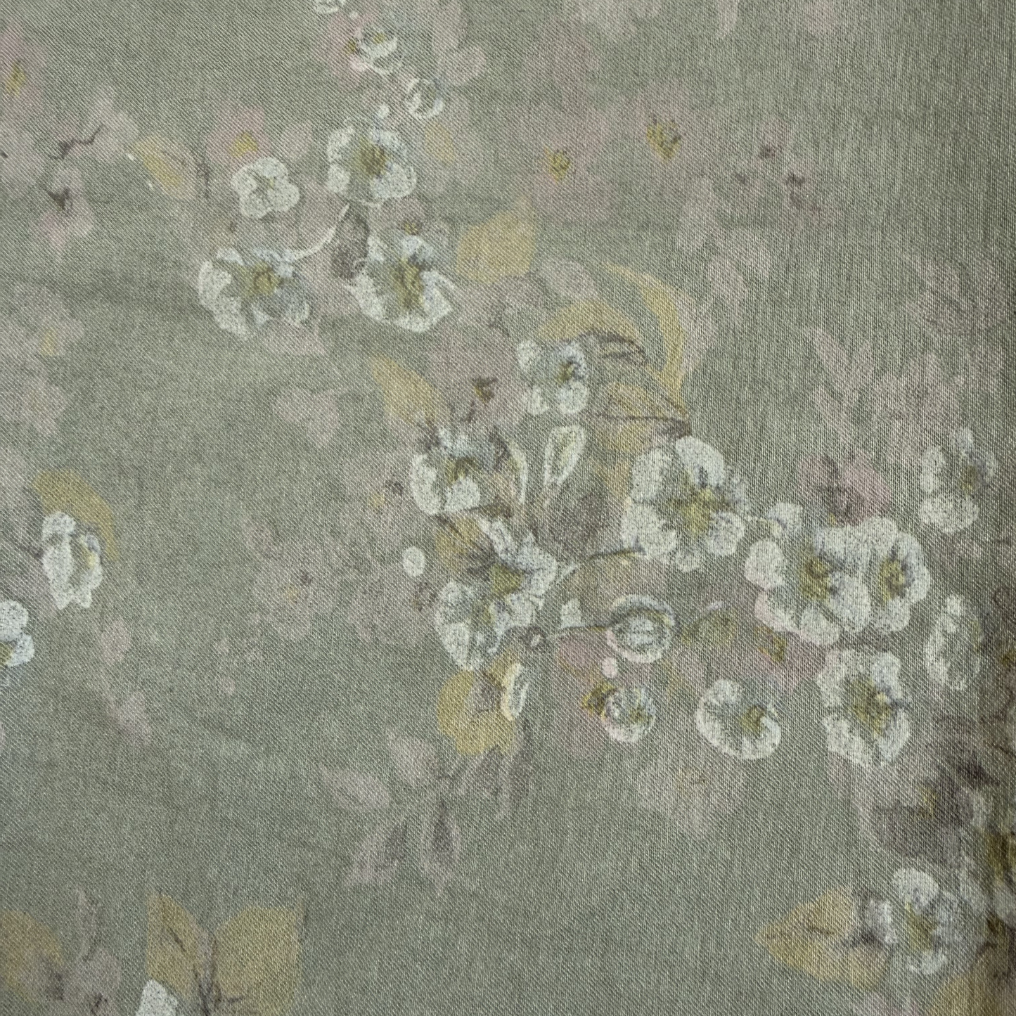Softly Floral - Tulip Cut Italian Magic Pants