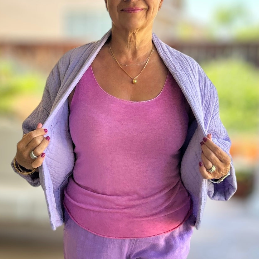 Summer tank top with silver accent