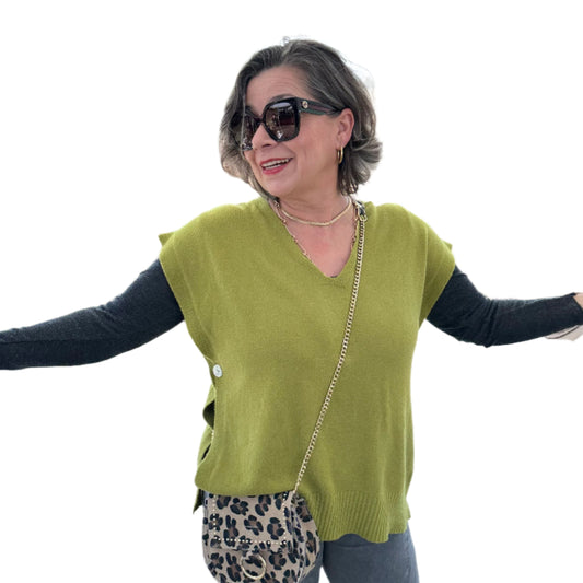 Sleeveless Buttoned Side Sweater Top