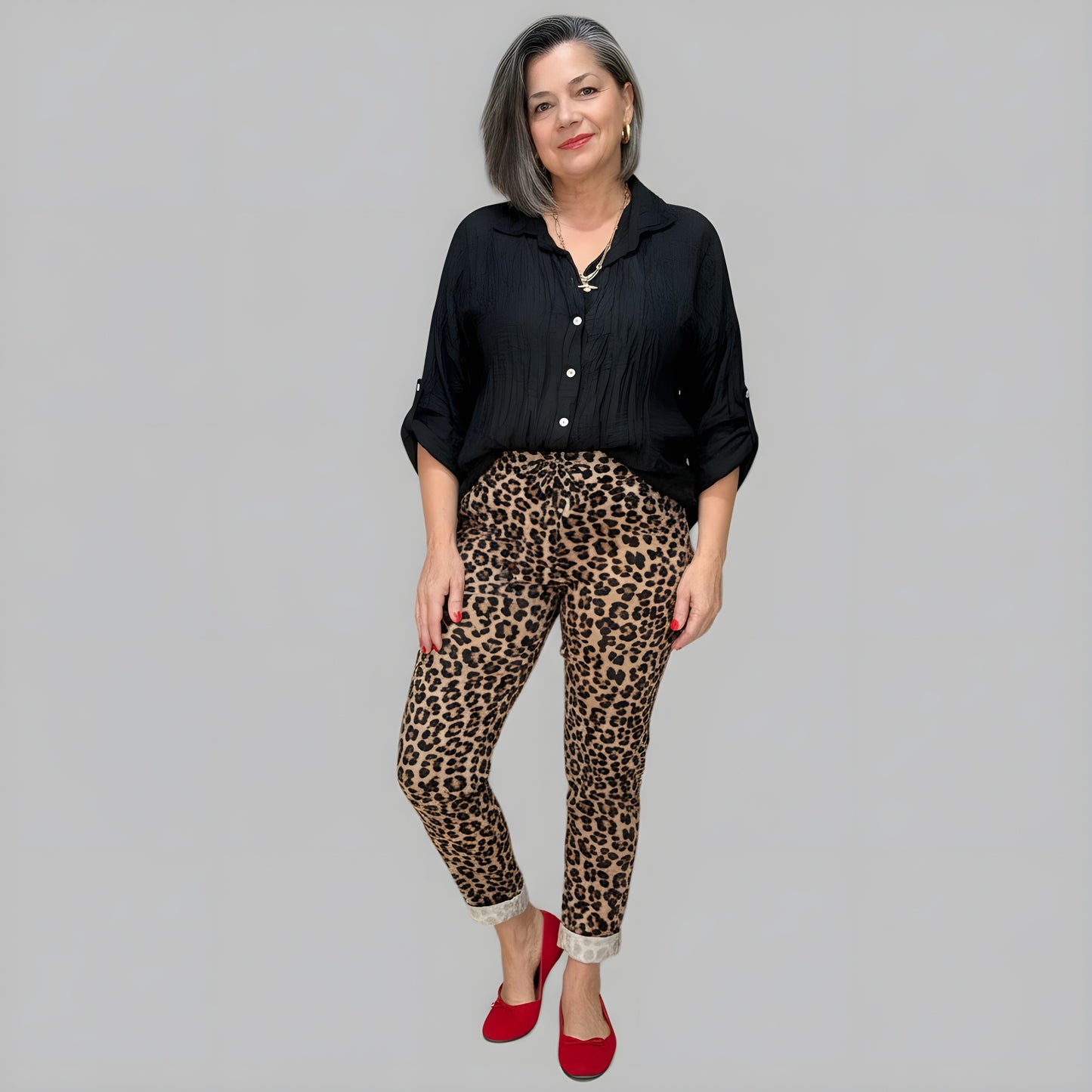 Chic Leopard Print Italian Magic Pants