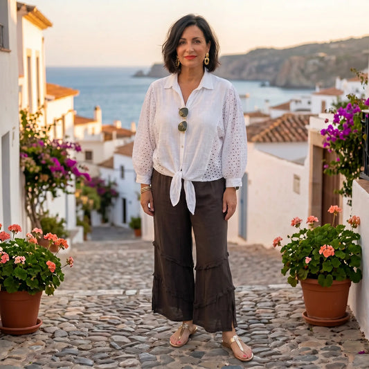 The Eleganza Linen Top The Eleganza Linen Top