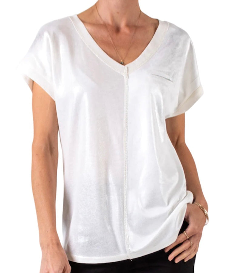 Two tone V neck t-shirt with faux pocket