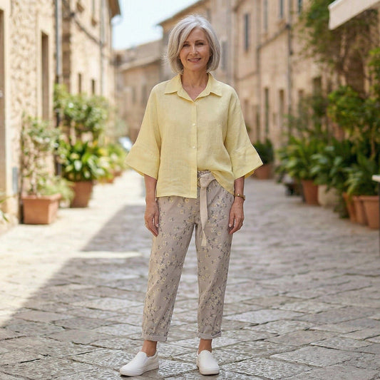 Scattered Daisy Print - Tulip Cut Italian Magic Pants Scattered Daisy Print - Tulip Cut Italian Magic Pants