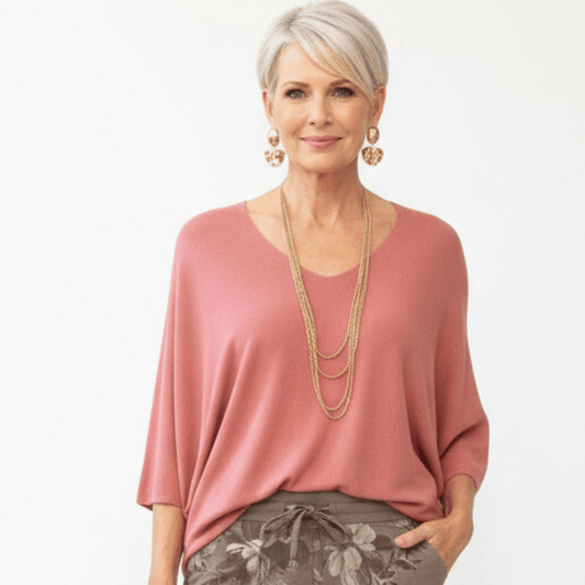 Essential 3/4 Bat Sleeve Light Knit Top Fine Knit 3/4 Bat Sleeve Sweater for Year-Round Wear