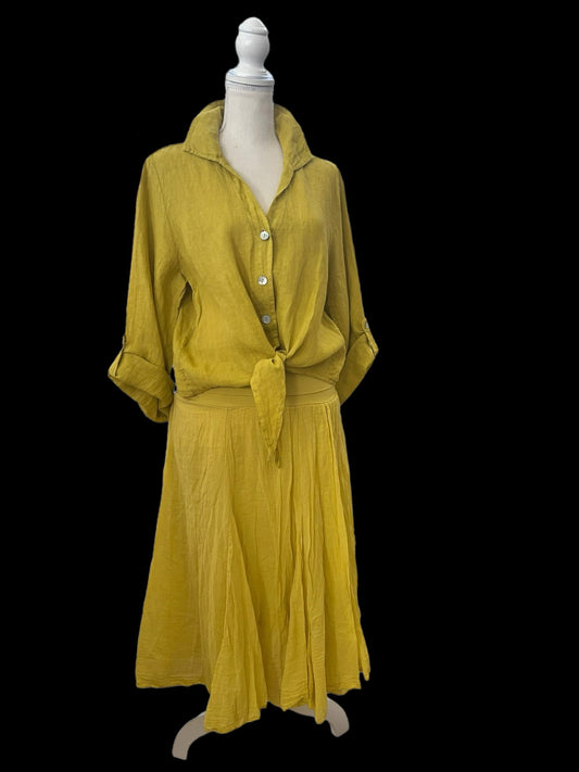 Mustard yellow Multi-way skirt Mustard Yellow Multi-Way Skirt - Versatile Cotton Style
