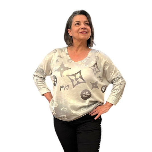 Lightweight fine knit printed top