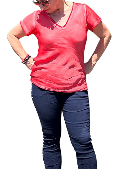 Bella Vita red raw edge V neck t-shirt