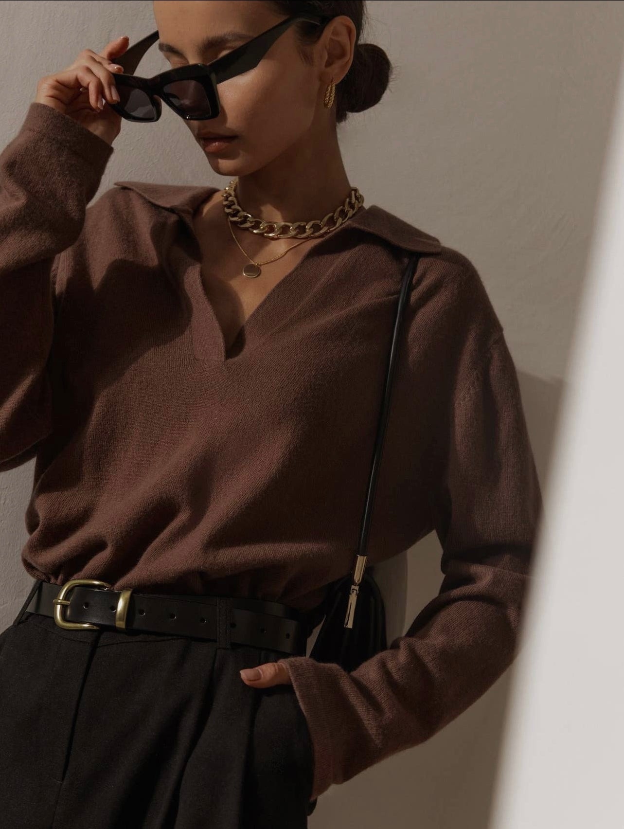 Isabella loose v- neck sweater