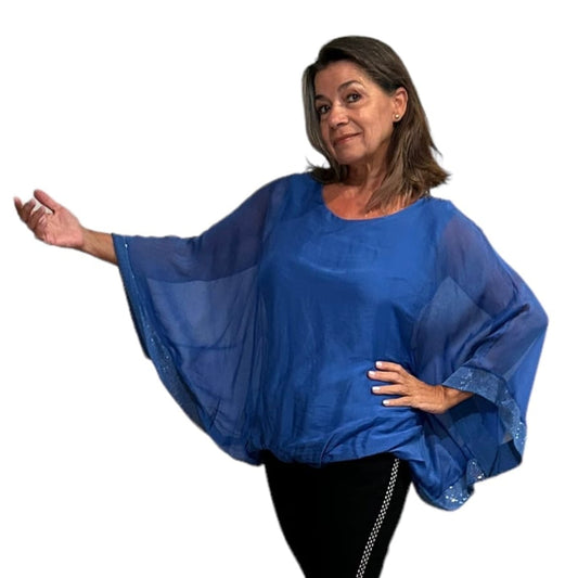 Angela silk blouse Angela Silk Blouse - Soft, Stylish, and Flattering