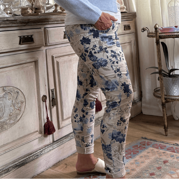 Floral Fusion Italian Magic Pants Women's Floral Italian Stretch Pants Wide Leg One Size 4-12