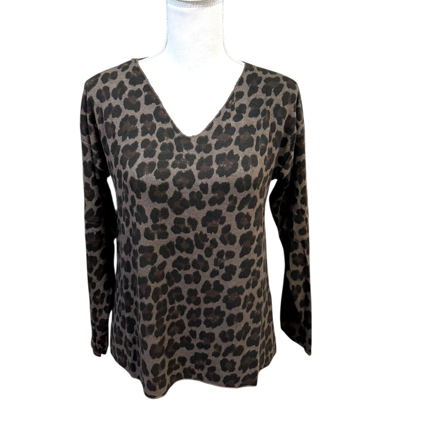 Everyday Leopard V-Neck