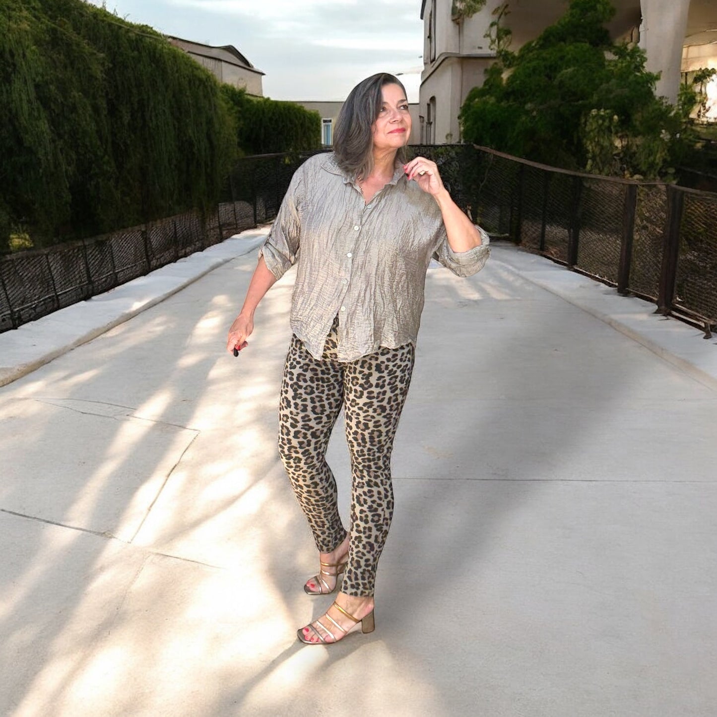 Chic Leopard Print Italian Magic Pants